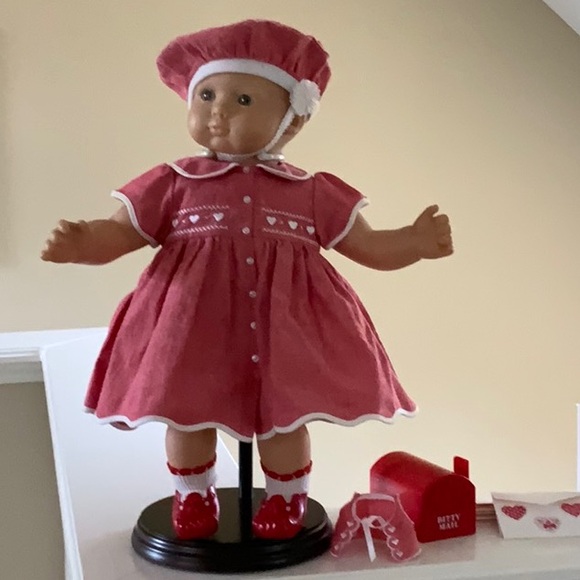 American Girl - Bitty Baby Valentines OUTFIT and accessories. - Picture 2 of 8